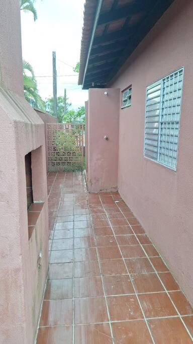 Quarto Para Quatro Pessoas A Duas Quadras Da Praia - Balneario Saint Etienne - Matinhos Bagian luar foto